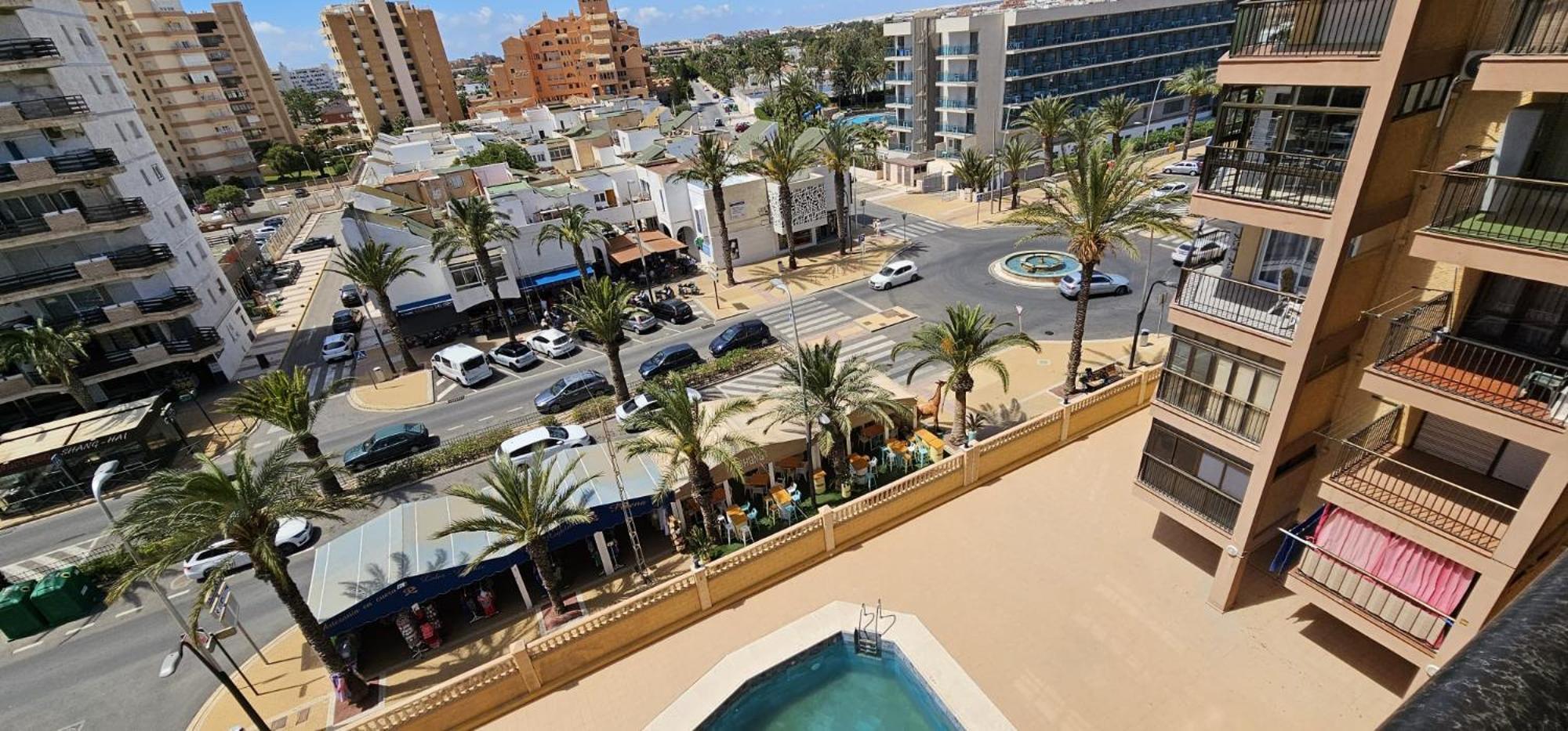 Pequeno Apartamento Con Vistas Al Mar Apartment Roquetas de Mar Luaran gambar