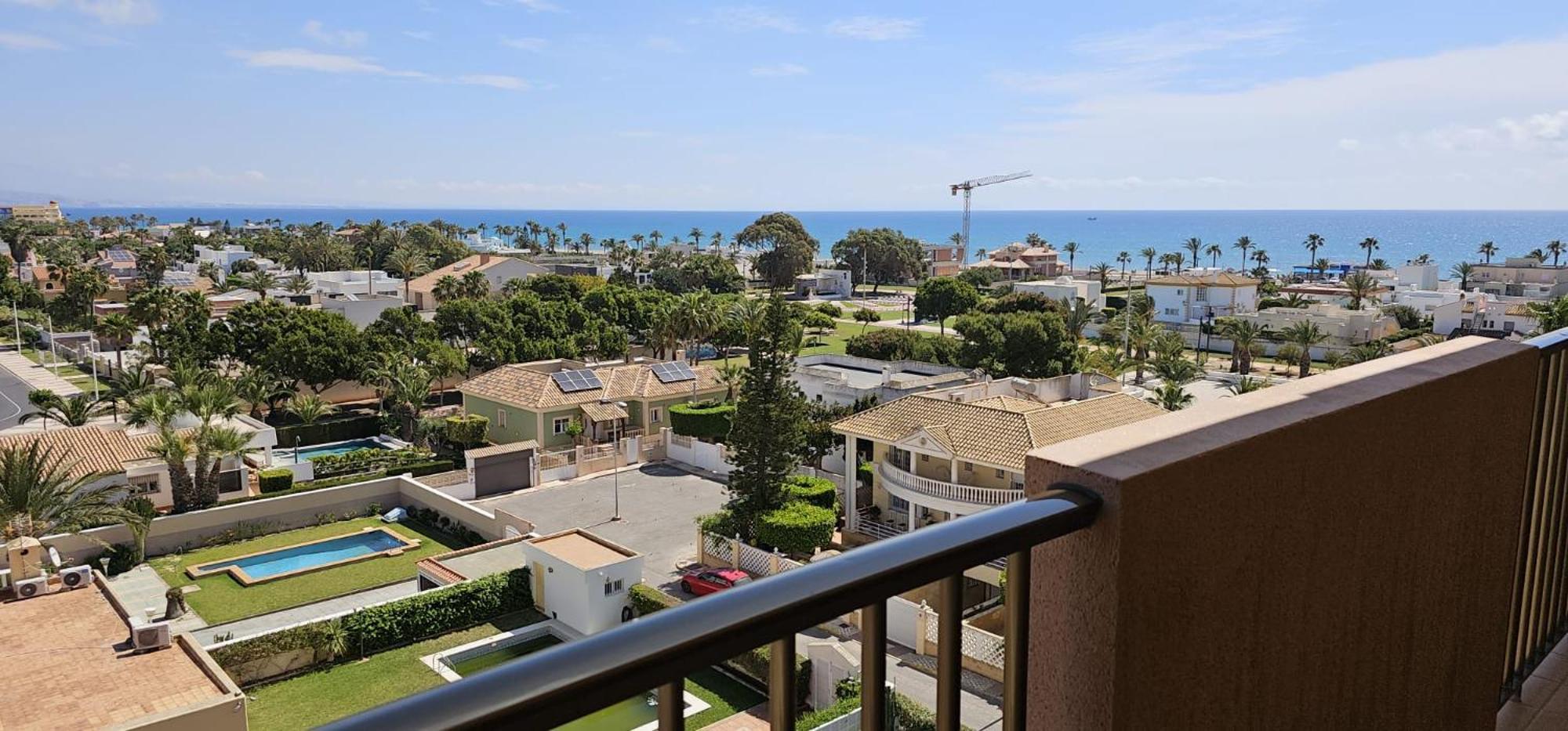 Pequeno Apartamento Con Vistas Al Mar Apartment Roquetas de Mar Luaran gambar